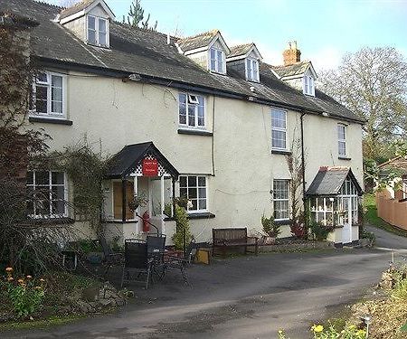 Lodgehill Hotel Tiverton  Esterno foto